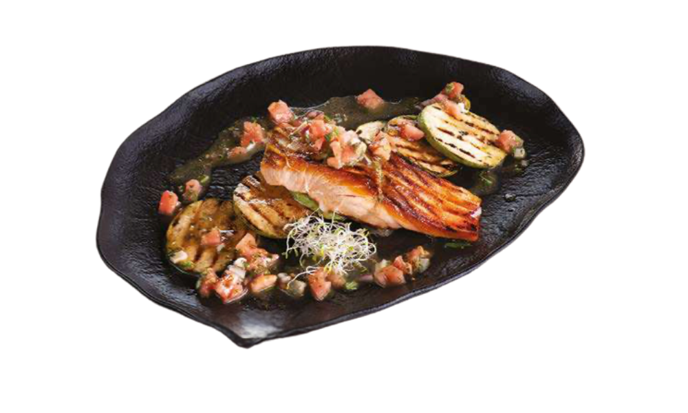 Гриловано филе сьомга в билки и сос Виеж