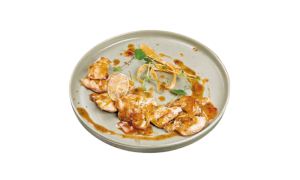 Пилешки филенца с ароматен пикантен сос